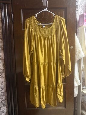 Old Navy XL Tall Mustard Gold Textured Tiered Dress